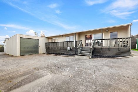 Photo of property in 56 Makora Road, Massey, Auckland, 0614