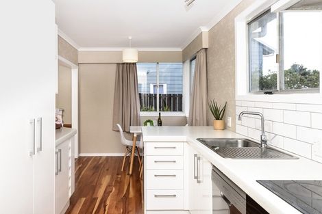 Photo of property in 16 Forth Crescent, Glenview, Hamilton, 3206