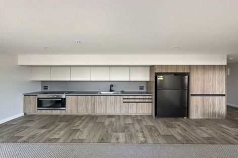 Photo of property in Unit 106,l1, 106/14 Laings Road, Hutt Central, Lower Hutt, 5010