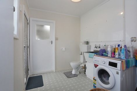 Photo of property in 49 Holland Crescent, Bulls, 4818