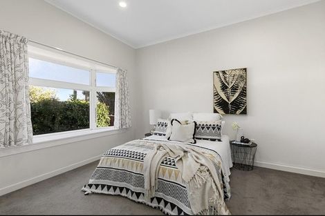 Photo of property in 6b Wai-iti Crescent, Woburn, Lower Hutt, 5010