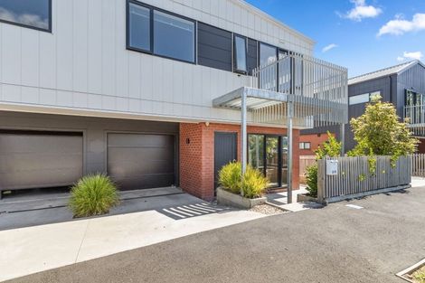 Photo of property in 2/7 Dyer Street, Whitiora, Hamilton, 3200