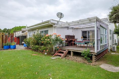Photo of property in 3 Ioapa Road, Te Karaka, 4022