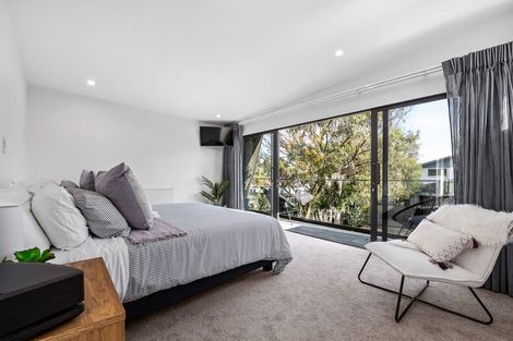 Photo of property in 28 Orr Crescent, Hutt Central, Lower Hutt, 5011