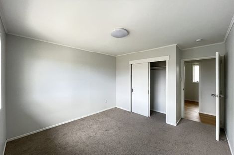 Photo of property in 75 Lewisham Street, Highland Park, Auckland, 2010