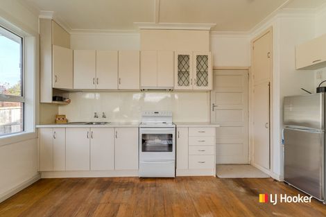 Photo of property in 1 Glenross Street, Glenross, Dunedin, 9011