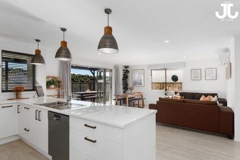 Photo of property in 56 Whakaturou Crescent, Pyes Pa, Tauranga, 3112