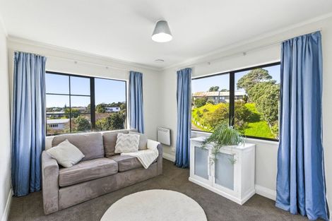 Photo of property in 42 Hicks Crescent, Waikanae Beach, Waikanae, 5036