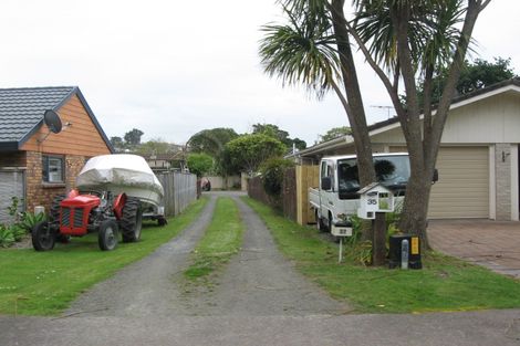 Photo of property in 37 The Circle, Manly, Whangaparaoa, 0930