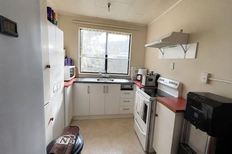 Photo of property in 7 Crystal Place, Pukehangi, Rotorua, 3015