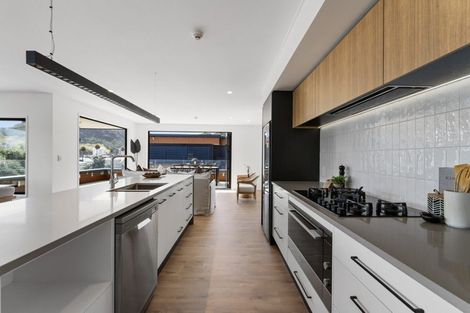 Photo of property in 10/29 May Street, Mount Maunganui, 3116