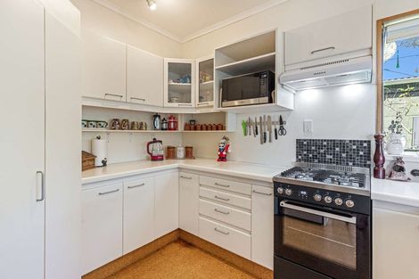 Photo of property in 78 Churchill Avenue, Hokowhitu, Palmerston North, 4410