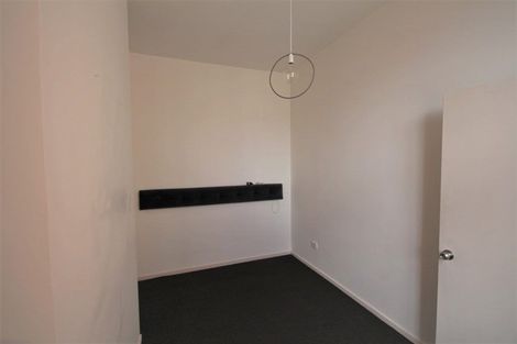 Photo of property in 4a Sullivan Avenue, Mangere Bridge, Auckland, 2022