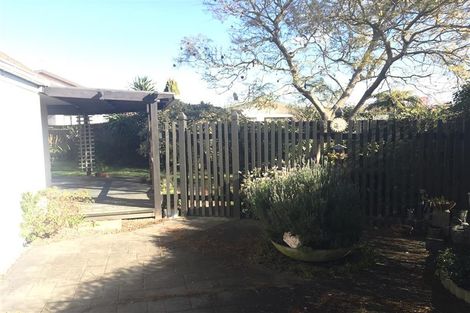 Photo of property in 52 York Avenue, Tamatea, Napier, 4112