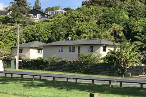 Photo of property in 15 Woodlands Crescent, Browns Bay, Auckland, 0630