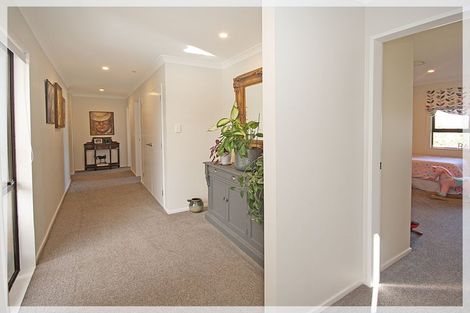 Photo of property in 115 Muhunoa West Road, Ohau, Levin, 5570