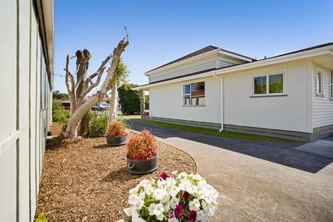 Photo of property in 41 Grey Street, Normanby, Hawera, 4614