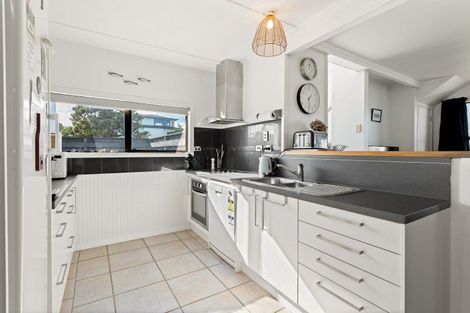Photo of property in 75 Buffalo Beach Sh25 Road, Whitianga, 3510