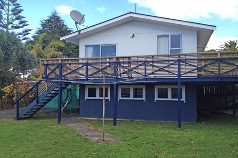 Photo of property in 2 Nikau Place, Parahaki, Whangarei, 0112