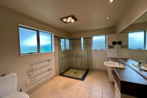 Photo of property in 36 Henley Street, Westport, 7825