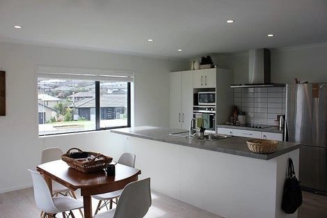 Photo of property in 52 Anne Burton Drive, Warkworth, 0910