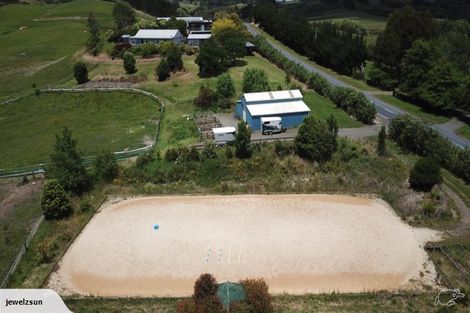 Photo of property in 25 Hull Road, Waitoki, Kaukapakapa, 0871