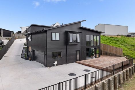 Photo of property in 11 Lily Way, Pyes Pa, Tauranga, 3112