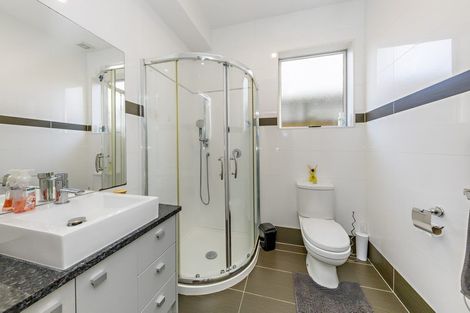 Photo of property in 13 Stamford Crescent, Flat Bush, Auckland, 2019