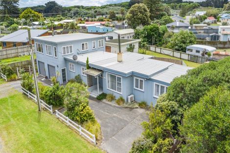 Photo of property in 5 Ngatiawa Street, Himatangi Beach, Foxton, 4891