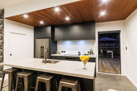 Photo of property in 18a Lincoln Terrace, Hokowhitu, Palmerston North, 4410