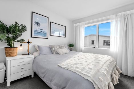 Photo of property in 11 Kamahi Crescent, Papamoa Beach, Papamoa, 3118