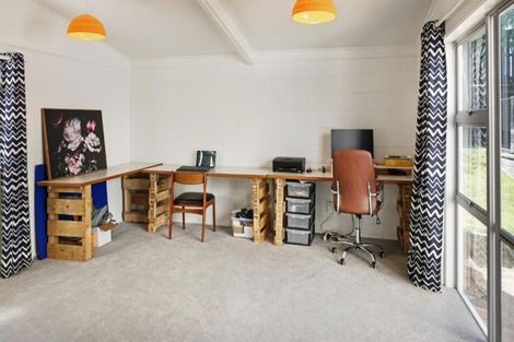 Photo of property in 6 Golf Grove, St Andrews, Hamilton, 3200