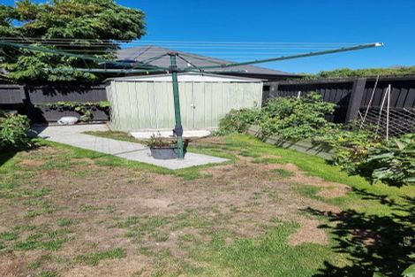 Photo of property in 16 Bottle Lake Drive, Parklands, Christchurch, 8083