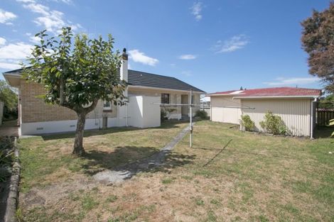 Photo of property in 25 Carisbrooke Street, Aranui, Christchurch, 8061