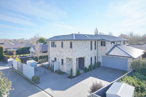 Photo of property in 15 Breton Close, Northwood, Christchurch, 8051
