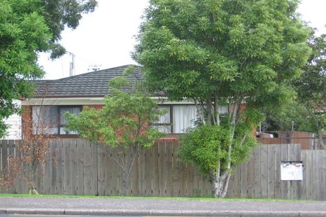 Photo of property in 110 Te Atatu Road, Te Atatu South, Auckland, 0610