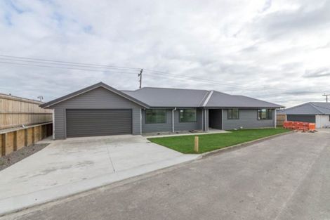 Photo of property in 33 Silicon Way, Fitzherbert, Palmerston North, 4410