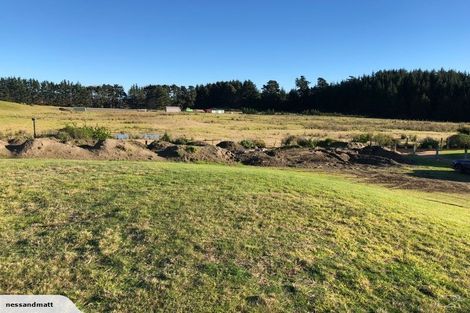 Photo of property in 32 Ferndale Drive, Waikanae, 5036