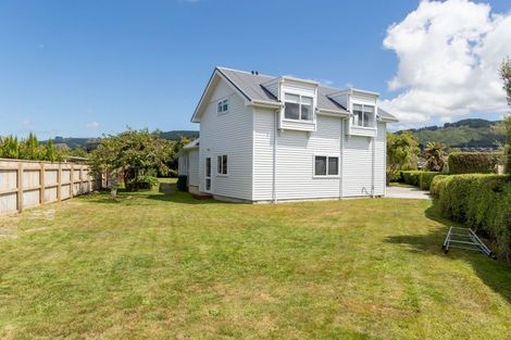 Photo of property in 12 Thackeray Street, Trentham, Upper Hutt, 5018