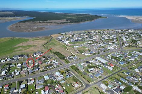 Photo of property in 23 Norton Street, Foxton Beach, Foxton, 4815