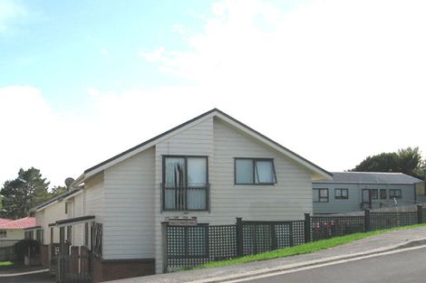 Photo of property in 50 Benchmark Drive, Massey, Auckland, 0614
