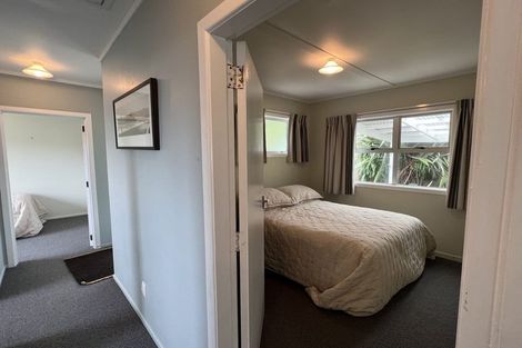 Photo of property in 8 Tainui Street, Mokau, 4376