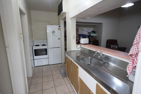 Photo of property in 7 Murray Street, Island Bay, Wellington, 6023