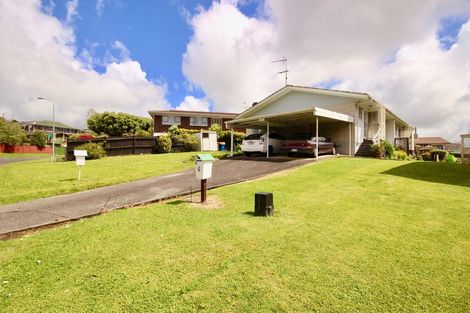 Photo of property in 1/6 Pakira Avenue, Glendene, Auckland, 0602