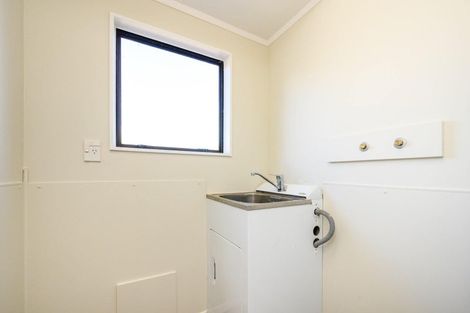 Photo of property in 67 Geraldine Crescent, Cloverlea, Palmerston North, 4412