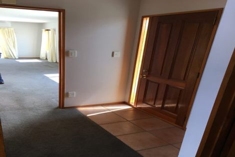 Photo of property in 154a Main North Road, Papanui, Christchurch, 8052