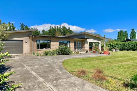 Photo of property in 8 Latham Stubbs Crescent, Waipawa, 4210