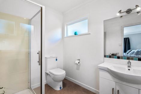 Photo of property in 53a Elizabeth Street, Waikanae, 5036