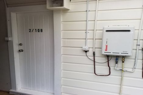 Photo of property in 108 The Parade, Island Bay, Wellington, 6023