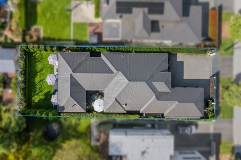 Photo of property in 77 Perry Street, Papanui, Christchurch, 8053